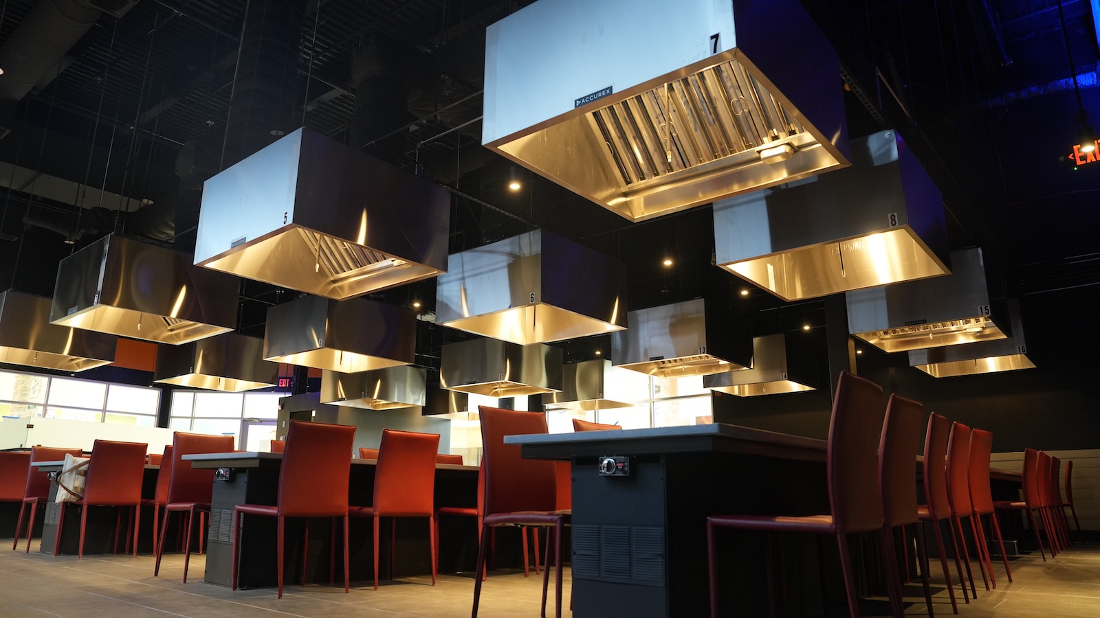 breakers-manassas-interior